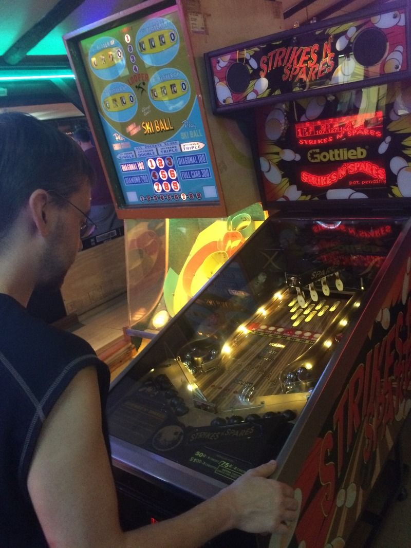 Vintage Flipper World (Ann Arbor Pinball Museum) 2015 Event Page 2